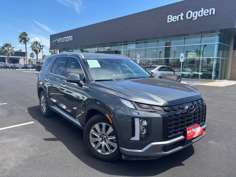 Used 2025 Hyundai Palisade SEL FWD image 1