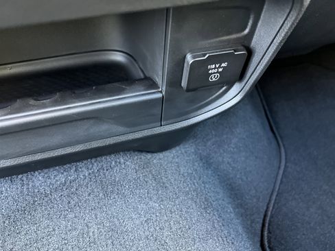 Used 2025 RAM 3500 Tradesman image 26