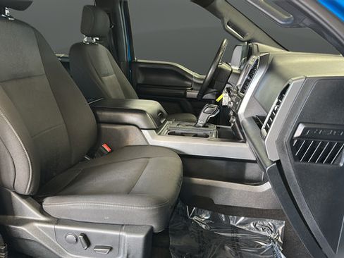 Used 2019 Ford F150 XLT w/ Equipment Group 302A Luxury AWD/4WD image 21