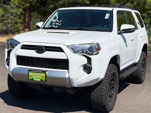 Used 2023 Toyota 4Runner TRD Off-Road Premium w/ Moonroof Package AWD/4WD image 1