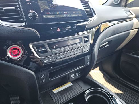 Used 2021 Honda Passport Elite image 27