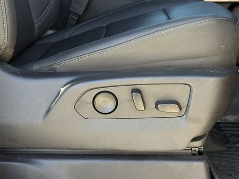 Used 2024 Chevrolet Silverado 1500 LTZ w/ LTZ Convenience Package II image 26