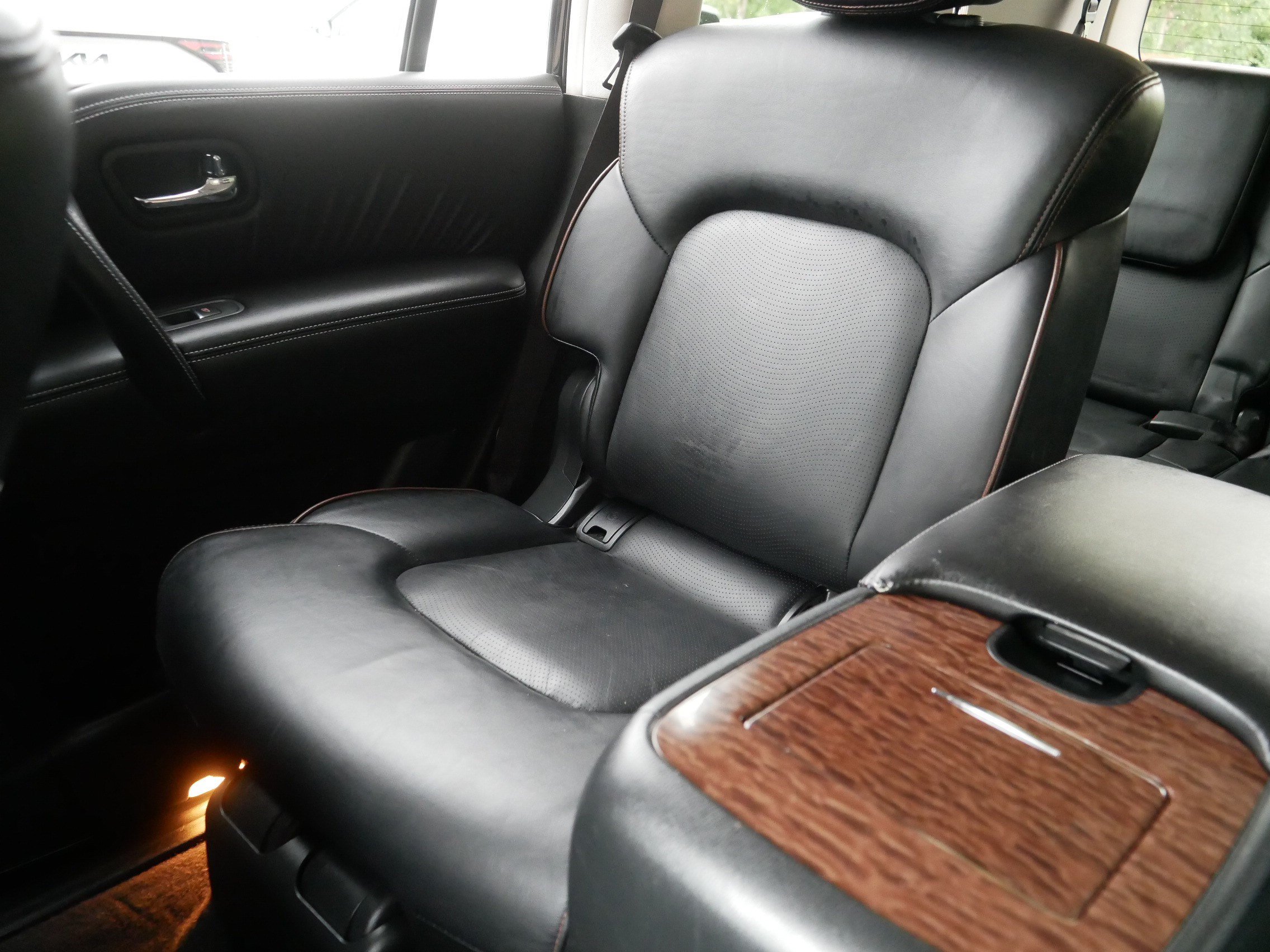 Certified 2019 Nissan Armada Platinum w/ Captain's Chairs Package AWD/4WD image 12