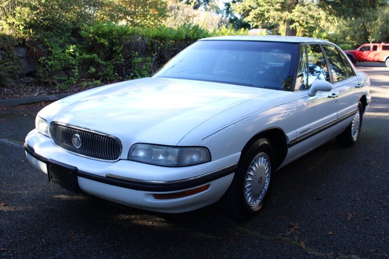 Used 1998 Buick Le Sabre Custom w/ Headliner Lighting Pkg FWD image 1