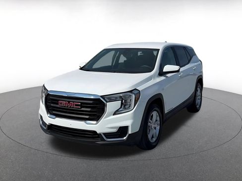 Used 2024 GMC Terrain SLE FWD image 6