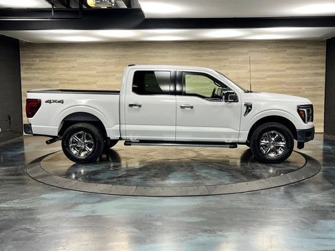 Used 2025 Ford F150 Lariat AWD/4WD image 23