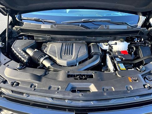 Used 2024 Chevrolet Traverse LS w/ Midnight/Sport Edition image 10