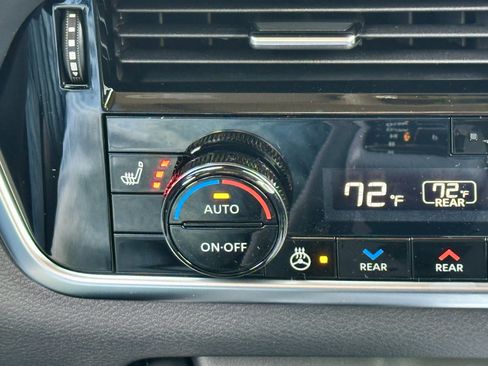 New 2026 Nissan Rogue Platinum image 19