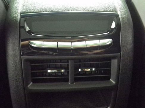 New 2026 Cadillac XT5 Premium Luxury image 24