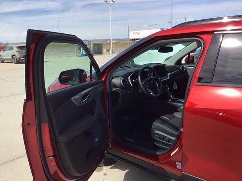 New 2026 Chevrolet Blazer LT AWD/4WD image 10