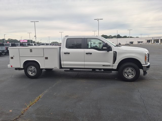 Certified 2023 Ford F350 XL w/ 360-Degree Camera Package AWD/4WD image 3