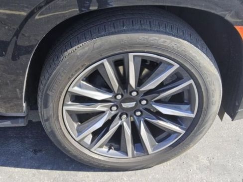 Used 2021 Cadillac Escalade ESV Sport w/ Driver Assist Tech Package AWD/4WD image 6