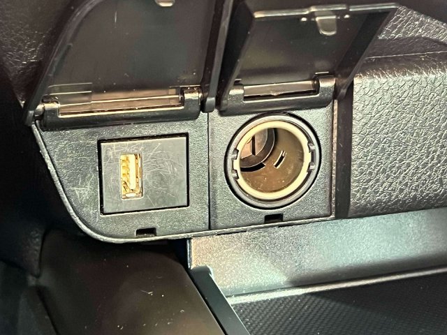 Certified 2024 Toyota Camry SE w/ Cold Weather Package FWD image 33