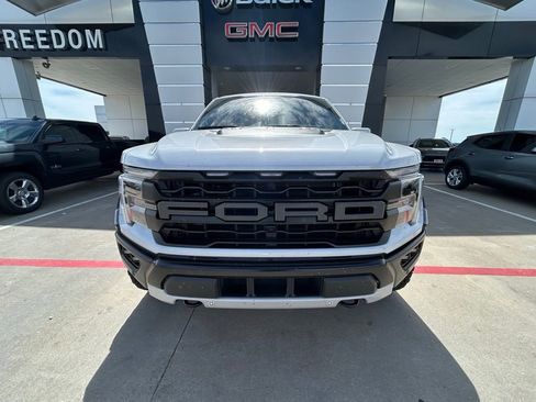 Used 2025 Ford F150 Raptor image 5