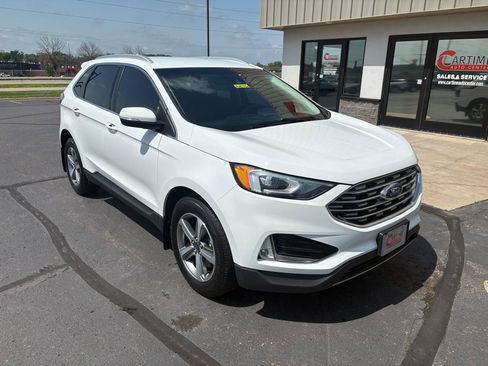 Used 2019 Ford Edge SEL w/ Equipment Group 201A AWD/4WD image 2