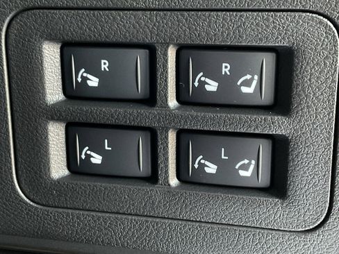 New 2026 Nissan Armada Platinum image 27