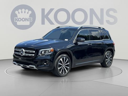 Used 2021 Mercedes-Benz GLB 250 image 1