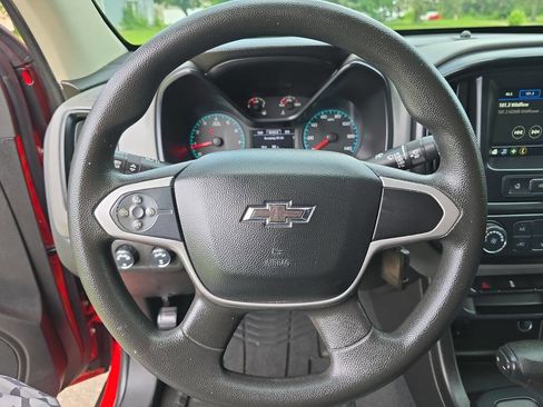 Used 2019 Chevrolet Colorado W/T w/ Custom Special Edition image 13