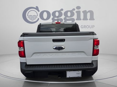 Used 2022 Ford Maverick XL FWD image 4