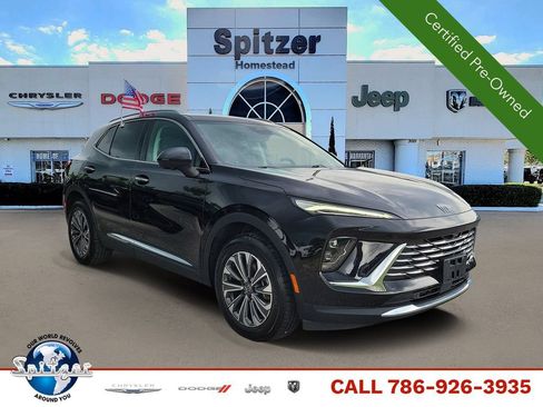 Used 2024 Buick Envision Preferred AWD/4WD image 1