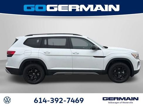 New 2026 Volkswagen Atlas Peak Edition image 7