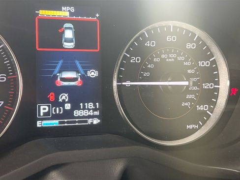 Used 2023 Subaru Crosstrek 2.5i Limited AWD/4WD image 12