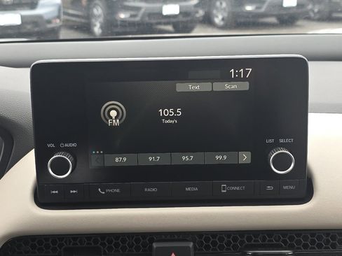 Used 2024 Honda HR-V LX image 17