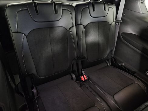 Used 2025 Jeep Grand Cherokee L Altitude RWD image 28