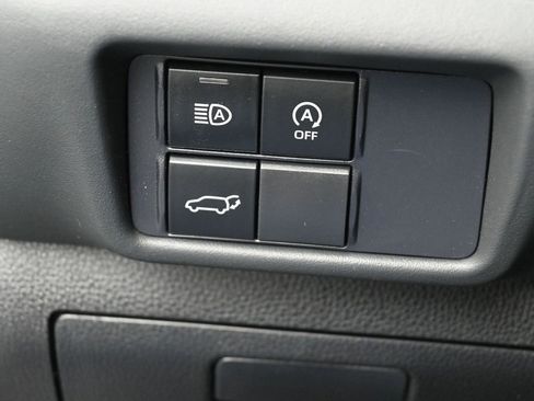 Certified 2024 Toyota Highlander LE image 17