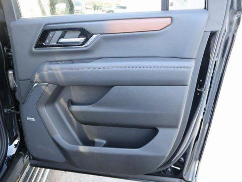 New 2026 GMC Yukon XL Denali w/ Sun & Power Step Package image 11