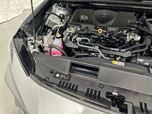 Used 2025 Toyota Camry LE image 66