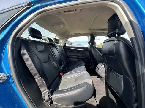 Used 2019 Ford Fusion Energi Titanium image 15