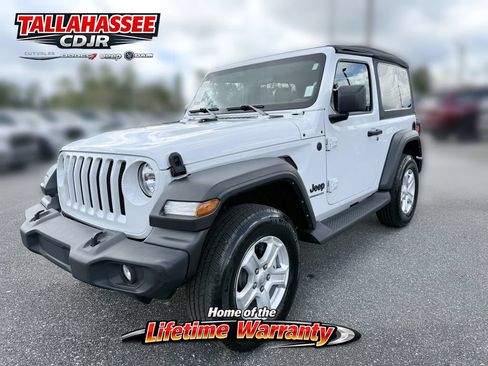 Used 2022 Jeep Wrangler Sport AWD/4WD image 8