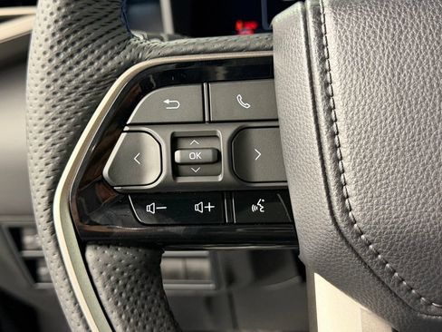 Used 2026 Toyota Sequoia Platinum AWD/4WD image 27