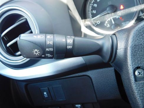Used 2023 Toyota Tacoma TRD Sport AWD/4WD image 31