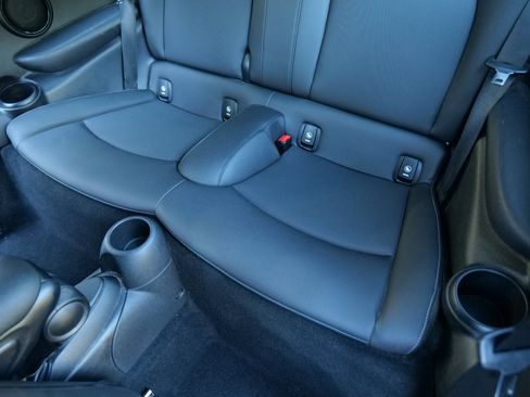 Used 2023 MINI Cooper S image 46