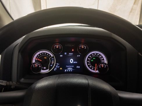 Used 2016 RAM 1500 Big Horn image 15