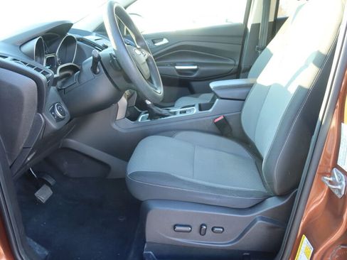 Used 2017 Ford Escape SE image 13