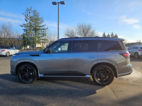 New 2026 INFINITI QX80 4WD image 4