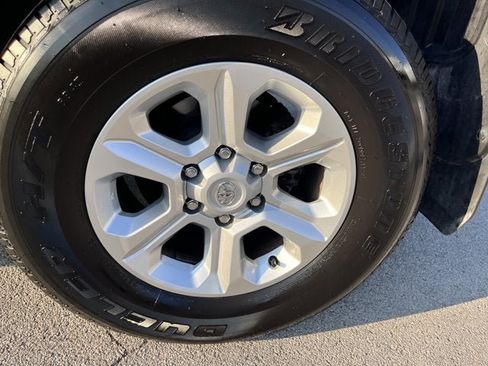 Used 2024 Toyota 4Runner SR5 image 9