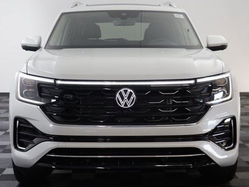 New 2026 Volkswagen Atlas SEL Premium R-Line image 24