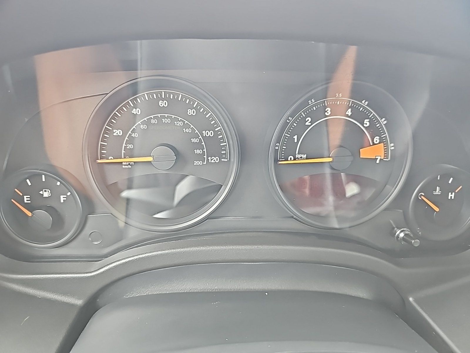 Used 2015 Jeep Patriot Latitude AWD/4WD image 21