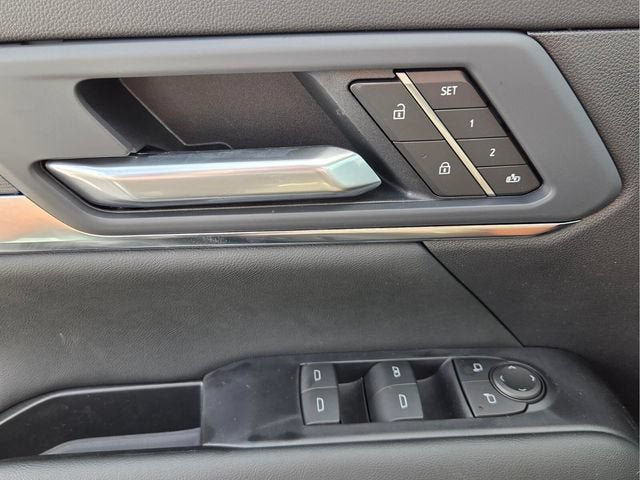 New 2027 GMC Terrain Elevation w/ Elevation Premium Package FWD image 22