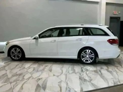 Used 2014 Mercedes-Benz E 350 w/ Premium 1 Package image 39