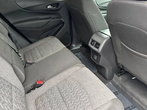 Used 2024 Chevrolet Equinox LT AWD/4WD image 18