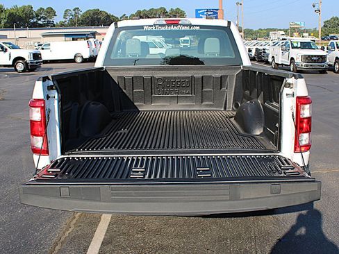 Used 2022 Ford F150 XL RWD image 12