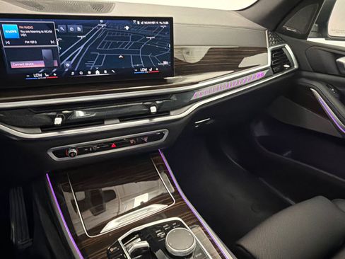 Used 2026 BMW X5 xDrive40i image 25