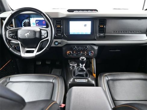 Used 2021 Ford Bronco Badlands image 16