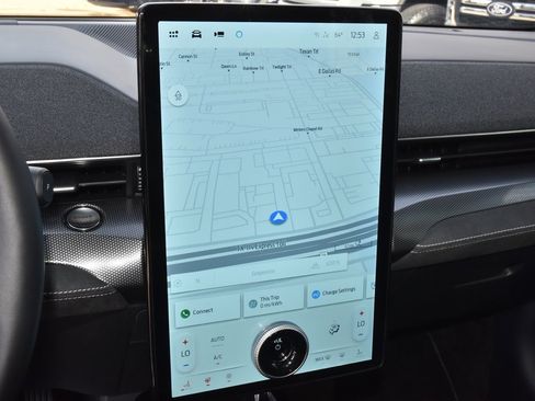 Certified 2025 Ford Mustang Mach-E GT image 27