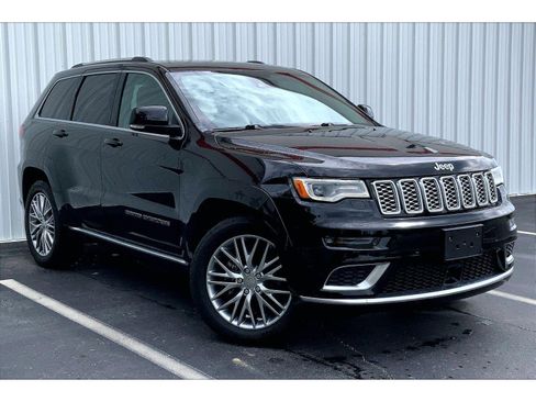 Used 2017 Jeep Grand Cherokee Summit w/ Platinum Series Group AWD/4WD image 2